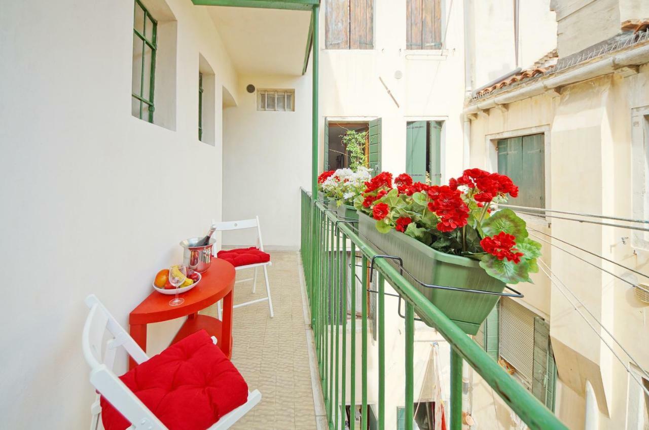 Calle Dei Fabbri Apartment Venedik Dış mekan fotoğraf